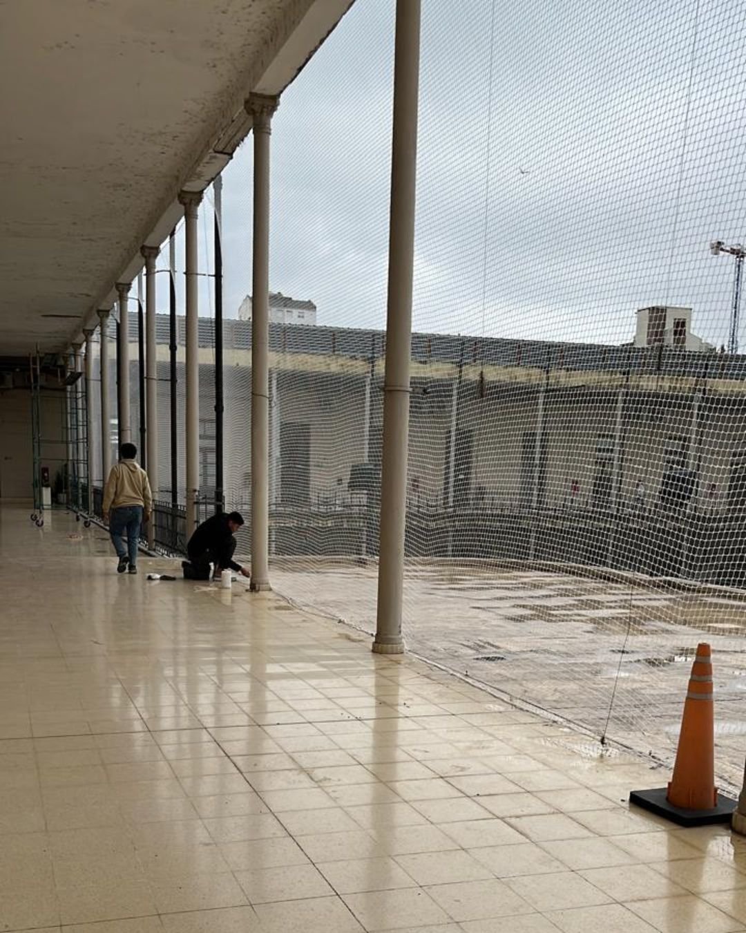 Cerramientos Institucionales y Espacios Públicos